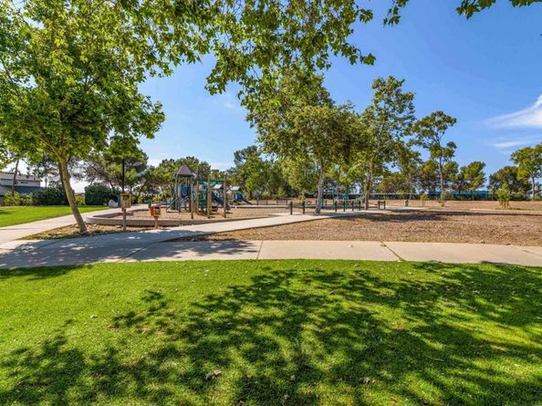 11149 Blythe Rd, San Diego CA 92126