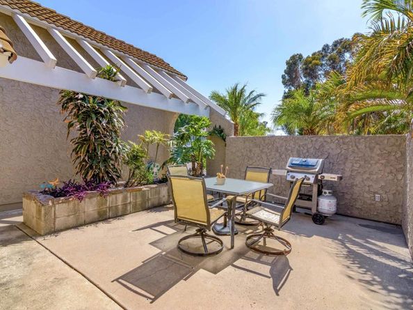 11149 Blythe Rd, San Diego CA 92126