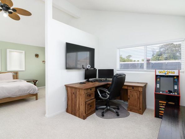 11149 Blythe Rd, San Diego CA 92126