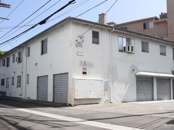 1815 Greenfield, Los Angeles CA 90025