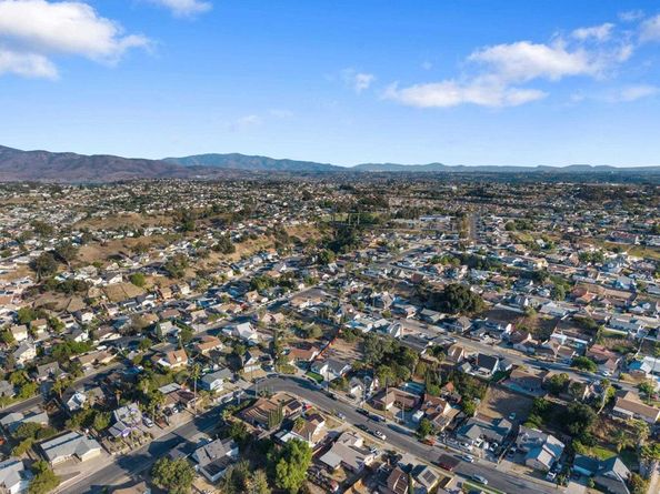 7085 Madrone Avenue, San Diego CA 92114