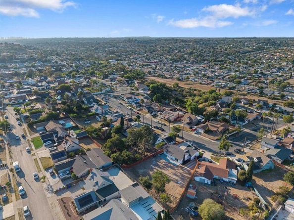 7085 Madrone Avenue, San Diego CA 92114