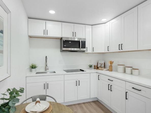 7085 Madrone Avenue, San Diego CA 92114