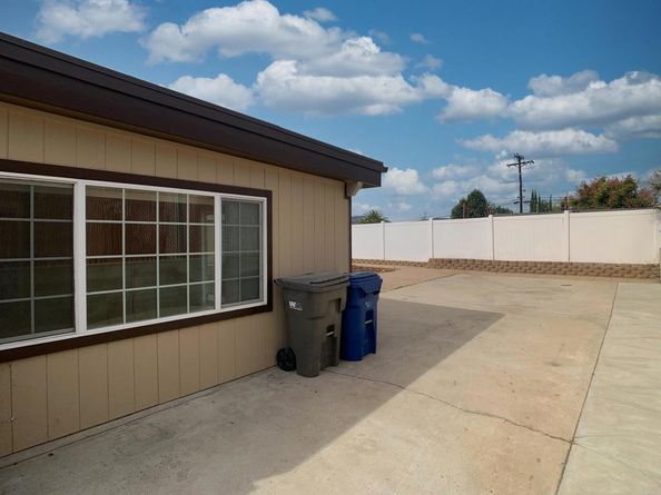 9336 Carlton Hills Blvd, Santee CA 92071