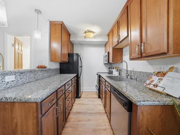 5505 Adelaide Avenue 14, San Diego CA 92115