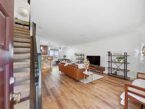 5505 Adelaide Avenue 14, San Diego CA 92115