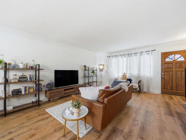 5505 Adelaide Avenue 14, San Diego CA 92115