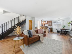 5505 Adelaide Avenue 14, San Diego CA 92115