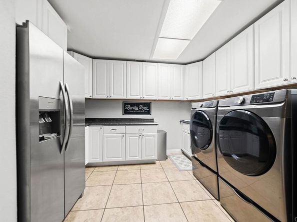 11921 1/2 Fuerte Drive, El Cajon CA 92020