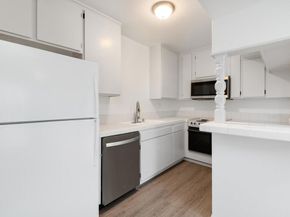 6765 Alvarado Road 10, San Diego CA 92120