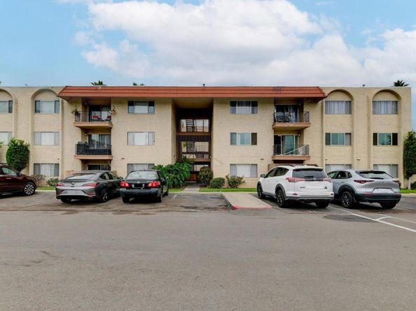 6765 Alvarado Road 10, San Diego CA 92120