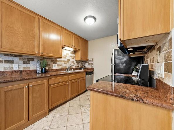 9860 Dale Avenue D2, Spring Valley CA 91977