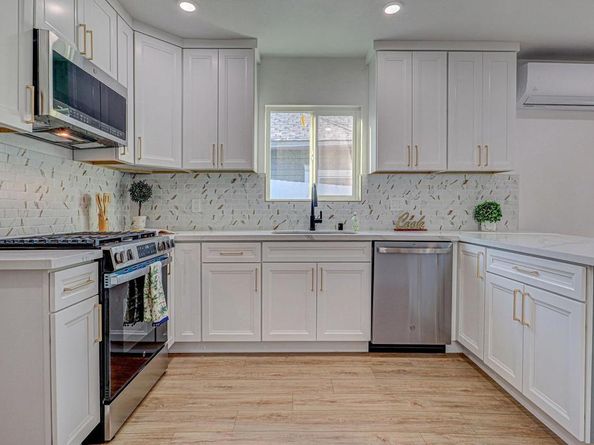 122 S 20th, San Diego CA 92113