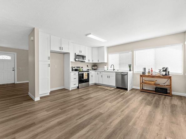 7969 Royal Oak PL, San Diego CA 92114