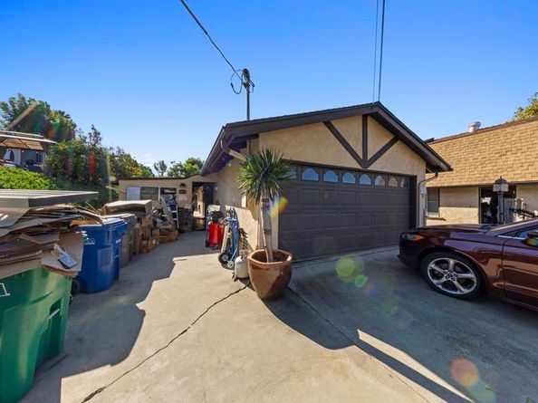 8552 Brodie Lane, Santee CA 92071
