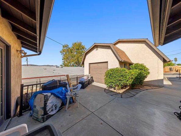 8552 Brodie Lane, Santee CA 92071
