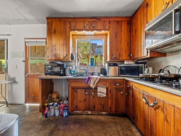 8552 Brodie Lane, Santee CA 92071