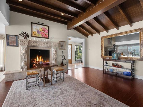 10310 Fuerte Drive, La Mesa CA 91941