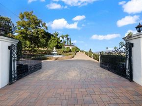 10310 Fuerte Drive, La Mesa CA 91941