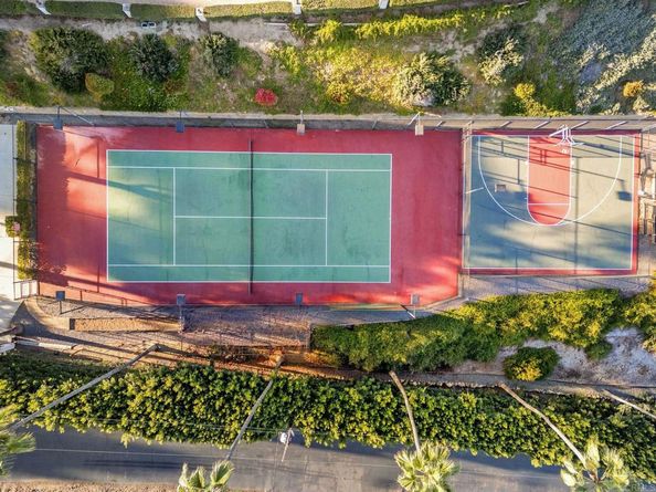 10310 Fuerte Drive, La Mesa CA 91941