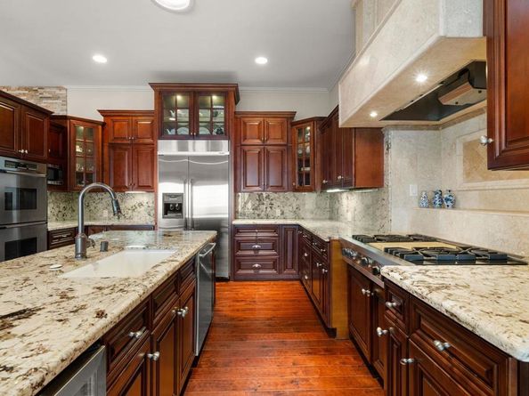 10310 Fuerte Drive, La Mesa CA 91941