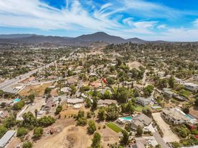 1904 Grove Road, El Cajon CA 92020