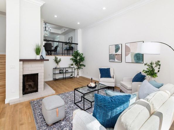 4094 Mahaila Ave B, San Diego CA 92122