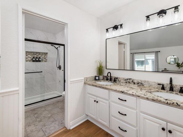 4094 Mahaila Ave B, San Diego CA 92122