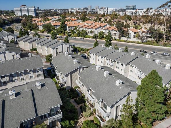 4094 Mahaila Ave B, San Diego CA 92122