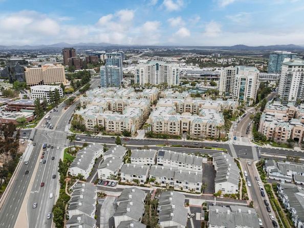 4094 Mahaila Ave B, San Diego CA 92122