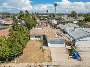 10181 Mayor Circle, San Diego CA 92126