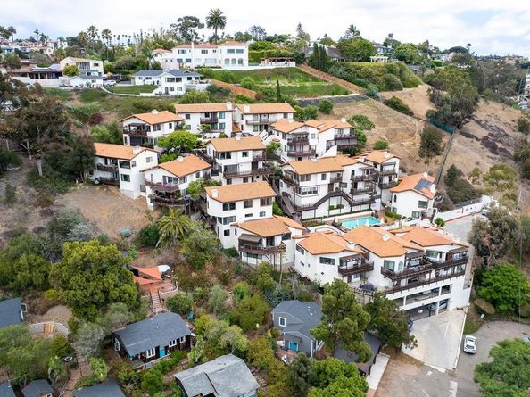 4008 Ampudia Street, San Diego CA 92110