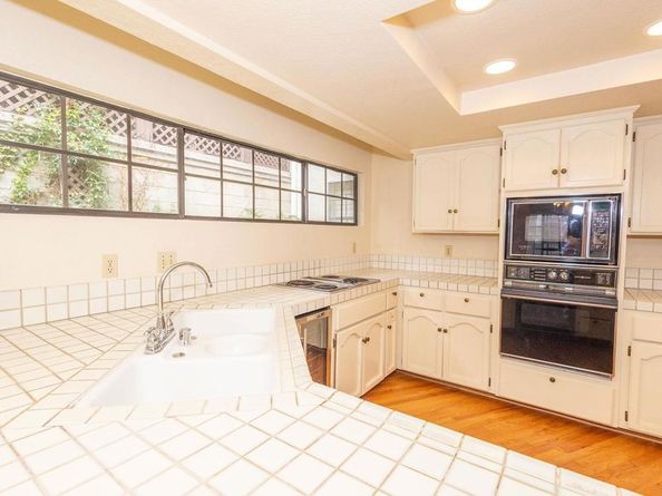 4008 Ampudia Street, San Diego CA 92110