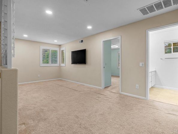 2217 Orange Grove Place, Escondido CA 92027