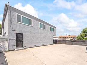 2336 W Wardlow Road, Long Beach CA 90810