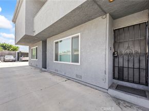 2336 W Wardlow Road, Long Beach CA 90810