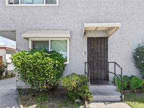 2336 W Wardlow Road, Long Beach CA 90810