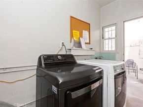 1825 E 3rd Street 4, Long Beach CA 90802