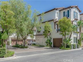 672 E Valencia 108, Anaheim CA 92805