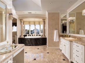 16111 Santa Barbara Lane, Huntington Beach CA 92649