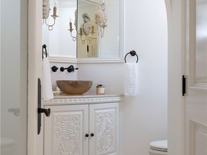 16111 Santa Barbara Lane, Huntington Beach CA 92649