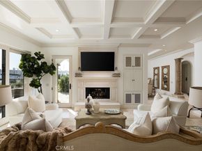 16111 Santa Barbara Lane, Huntington Beach CA 92649