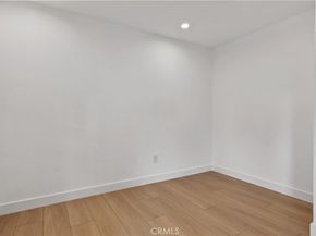 1030 W Macarthur 90, Santa Ana CA 92707