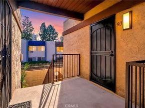 1030 W Macarthur 90, Santa Ana CA 92707