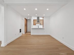 1030 W Macarthur 90, Santa Ana CA 92707
