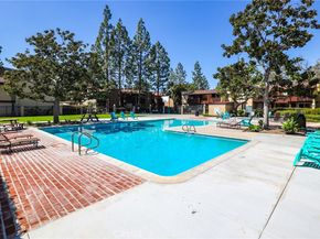 1030 W Macarthur 90, Santa Ana CA 92707