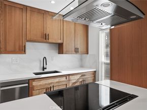 1030 W Macarthur 90, Santa Ana CA 92707