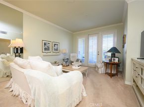 2243 Martin 211, Irvine CA 92612