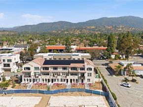 111 Evergreen Lane, Claremont CA 91711