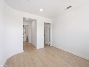 111 Evergreen Lane, Claremont CA 91711